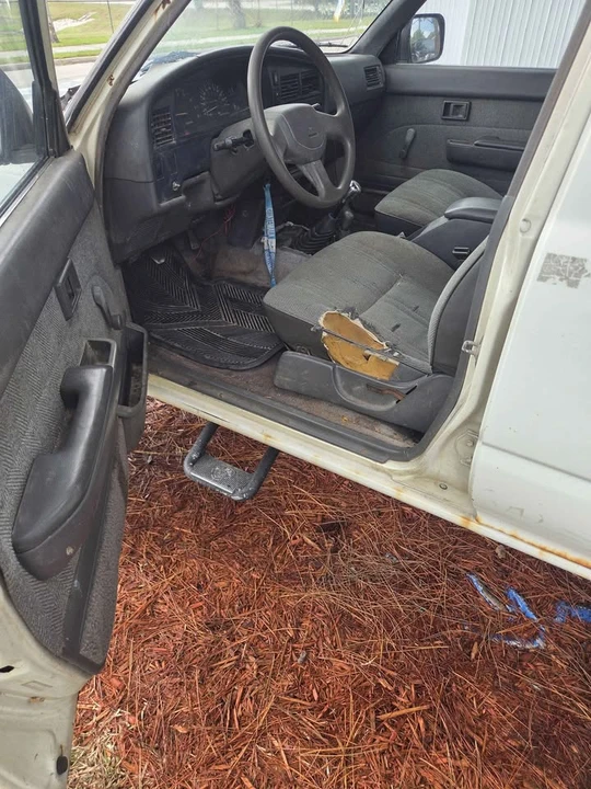1990 Toyota 4Runner 2nd Gen - Image 8 of 18