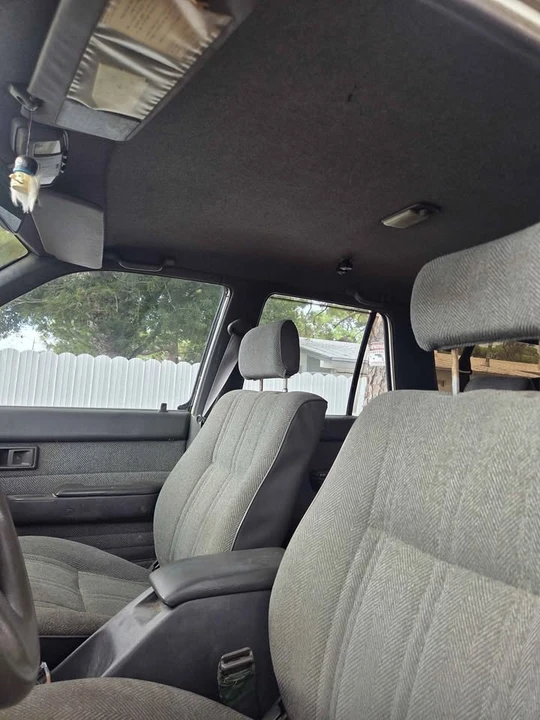 1990 Toyota 4Runner 2nd Gen - Image 11 of 18