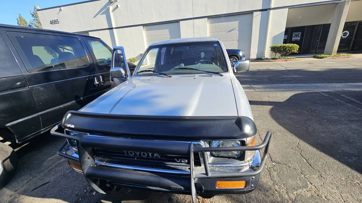 1990 Toyota 4Runner 2nd Gen - Image 4 of 15