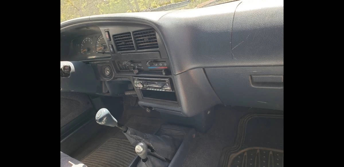 1990 Toyota 4Runner 2nd Gen - Image 5 of 7