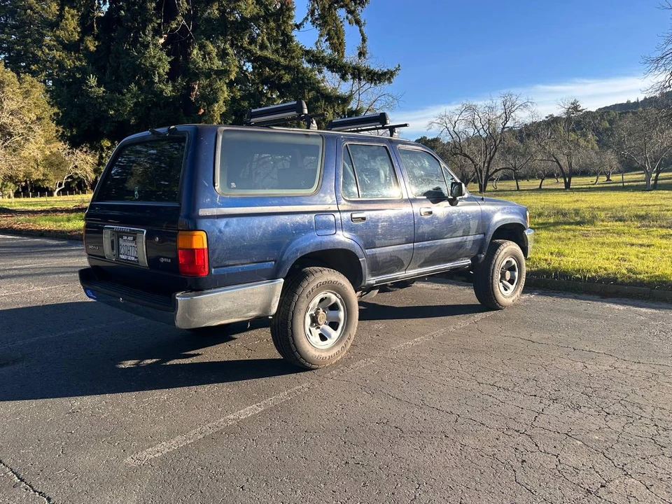 1990 Toyota 4Runner 2nd Gen - Image 4 of 9
