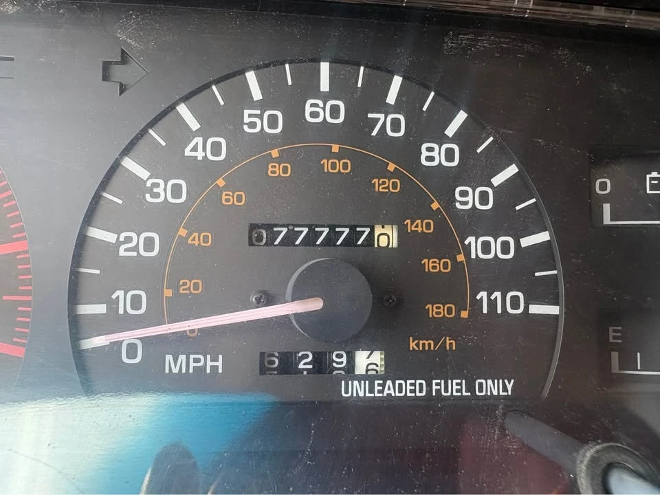 1990 Toyota 4Runner 2nd Gen - Image 7 of 8
