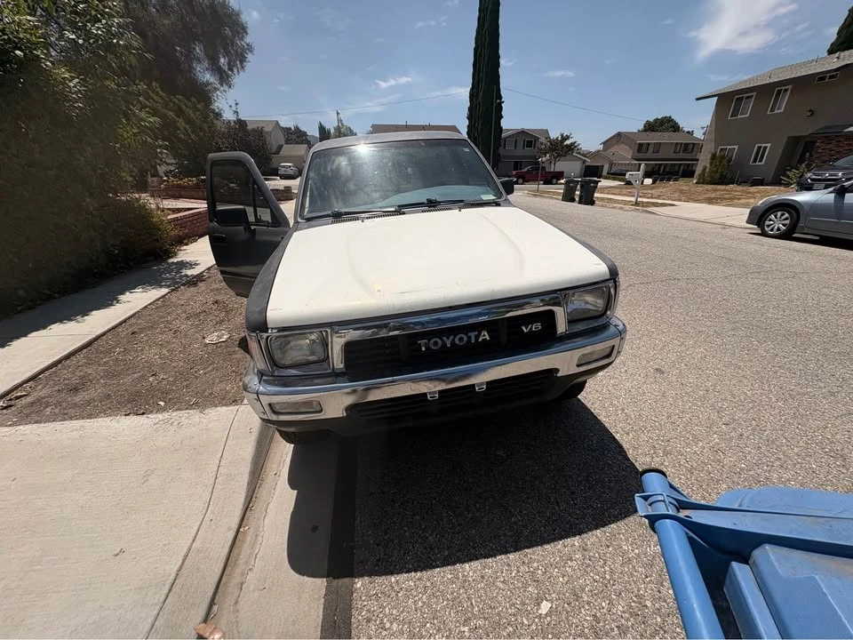 1990 Toyota 4Runner 2nd Gen - Image 2 of 18