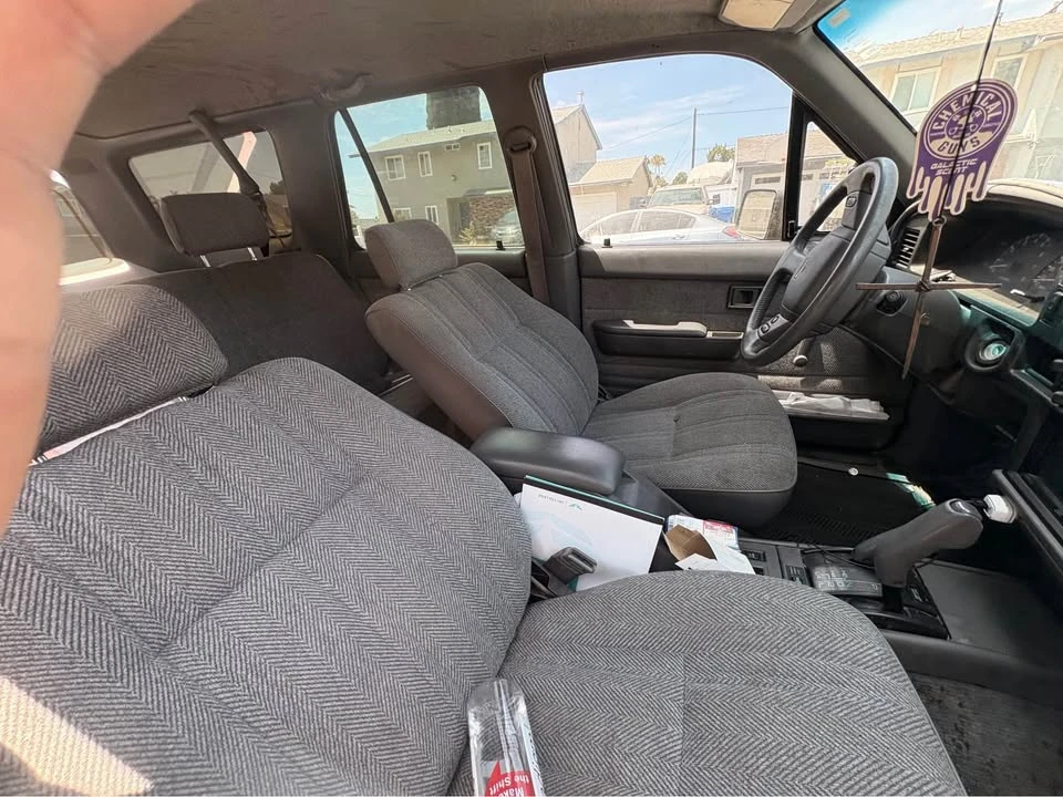 1990 Toyota 4Runner 2nd Gen - Image 9 of 18