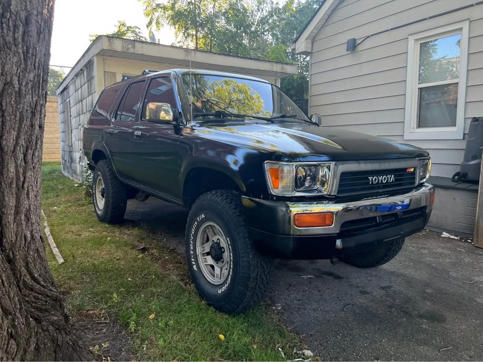 1990 Toyota 4Runner 2nd Gen - Image 2 of 18