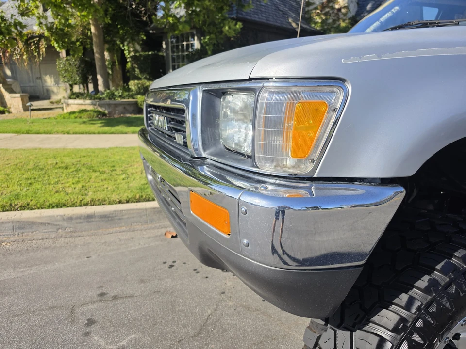 1990 Toyota 4Runner 2nd Gen - Image 15 of 31