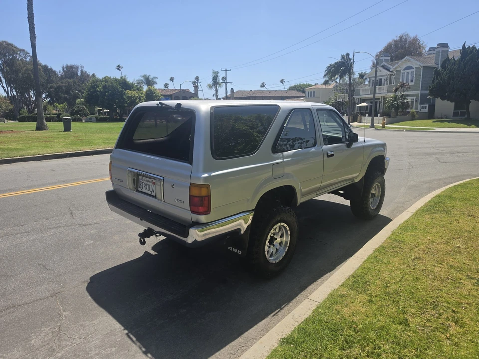 1990 Toyota 4Runner 2nd Gen - Image 8 of 31