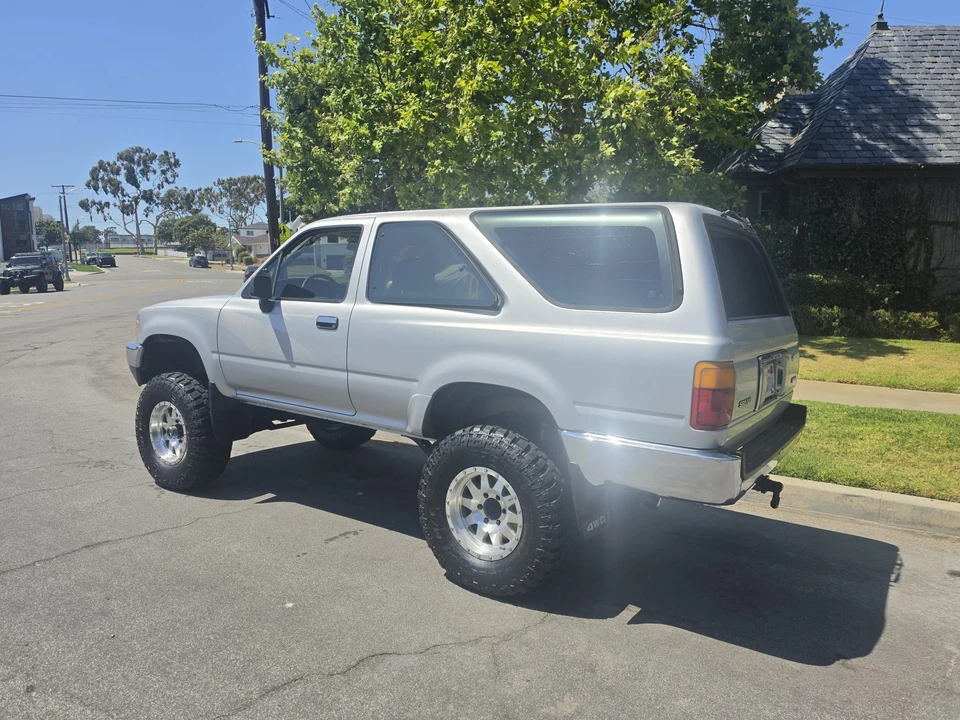 1990 Toyota 4Runner 2nd Gen - Image 4 of 31