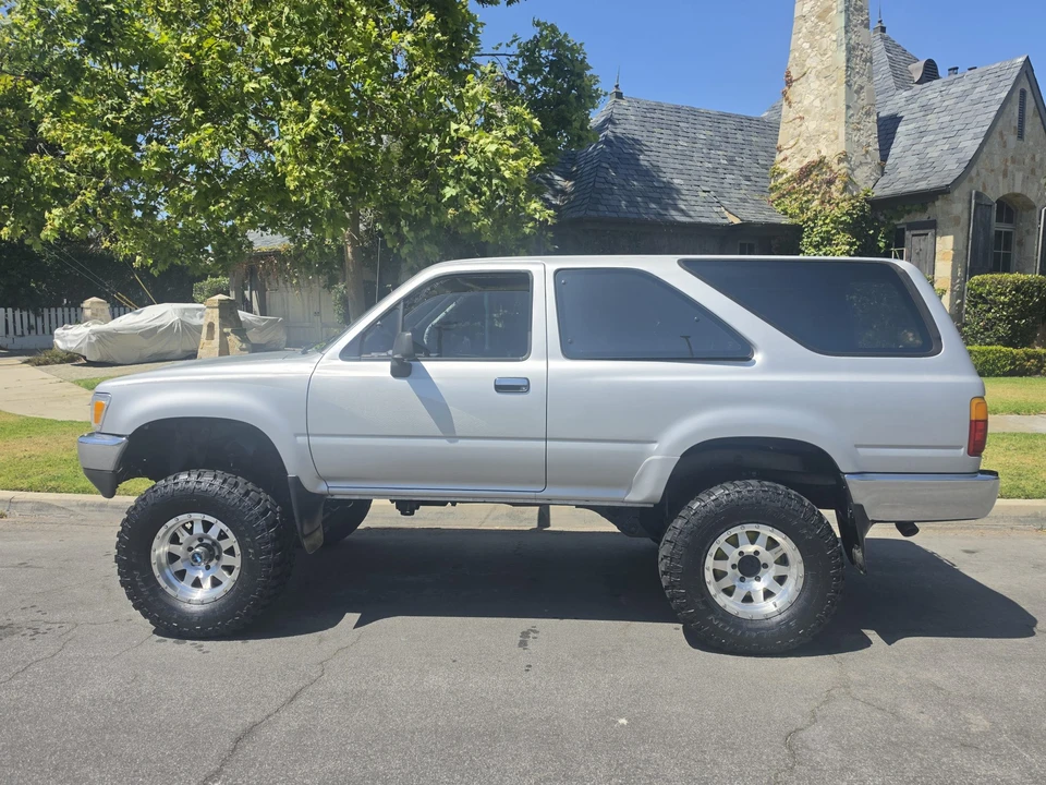 1990 Toyota 4Runner 2nd Gen - Image 3 of 31