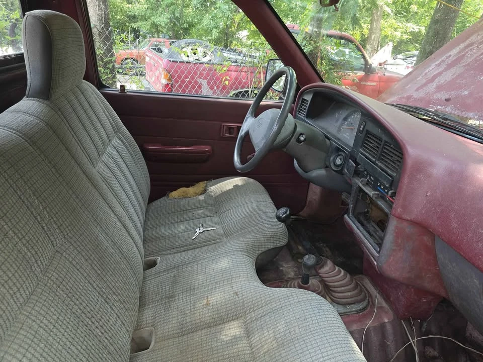 1990 Toyota 4Runner 2nd Gen - Image 10 of 14