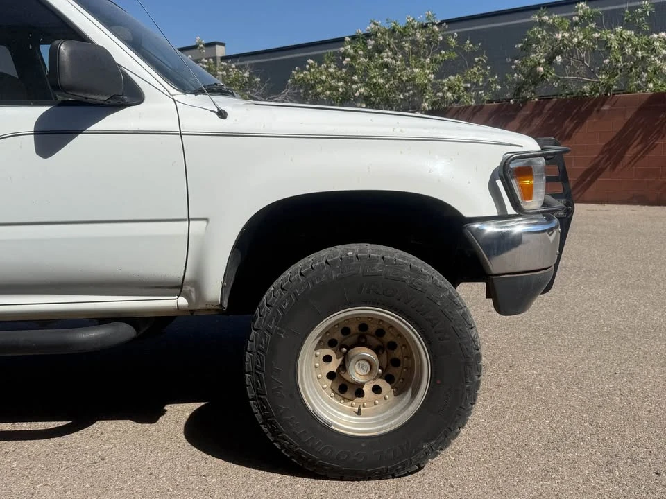 1990 Toyota 4Runner 2nd Gen - Image 5 of 15