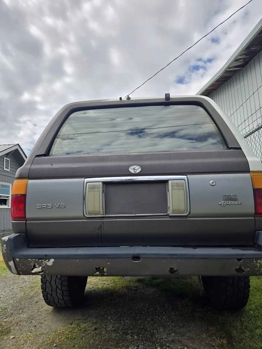 1990 Toyota 4Runner 2nd Gen - Image 2 of 8