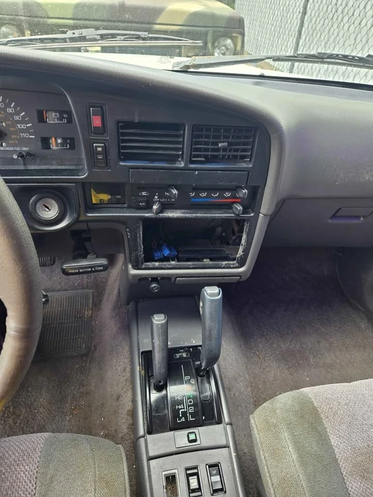 1990 Toyota 4Runner 2nd Gen - Image 5 of 8