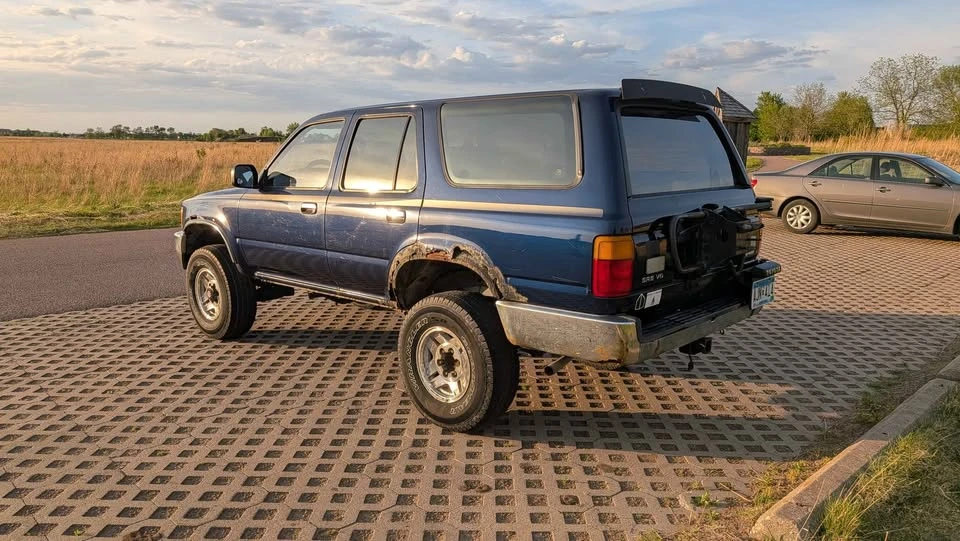 1990 Toyota 4Runner 2nd Gen - Image 7 of 14