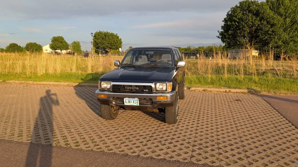 1990 Toyota 4Runner 2nd Gen - Image 2 of 14
