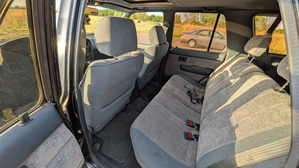 1990 Toyota 4Runner 2nd Gen - Image 10 of 14