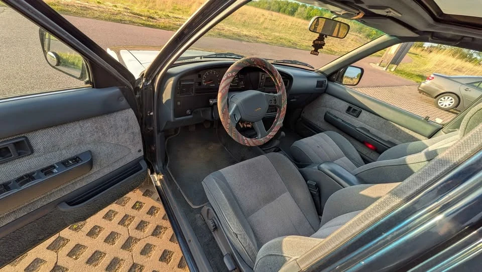 1990 Toyota 4Runner 2nd Gen - Image 9 of 14