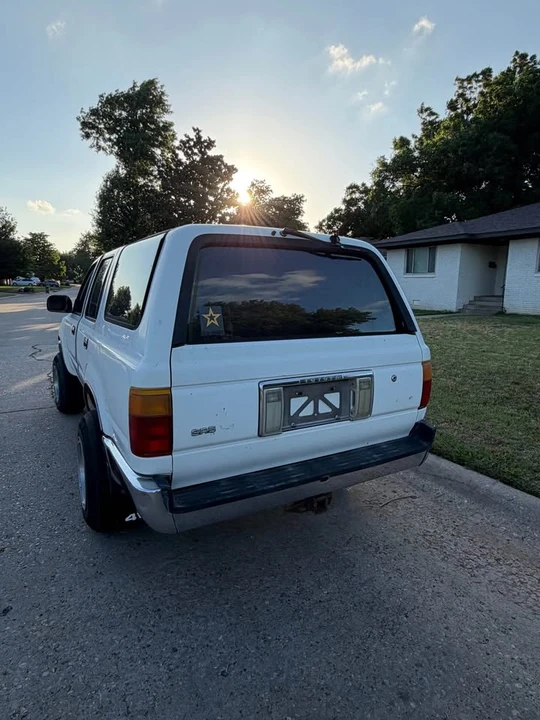 1990 Toyota 4Runner 2nd Gen - Image 4 of 9