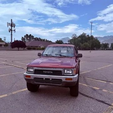 1990 Toyota 4Runner SR5 Sport Utility 4D