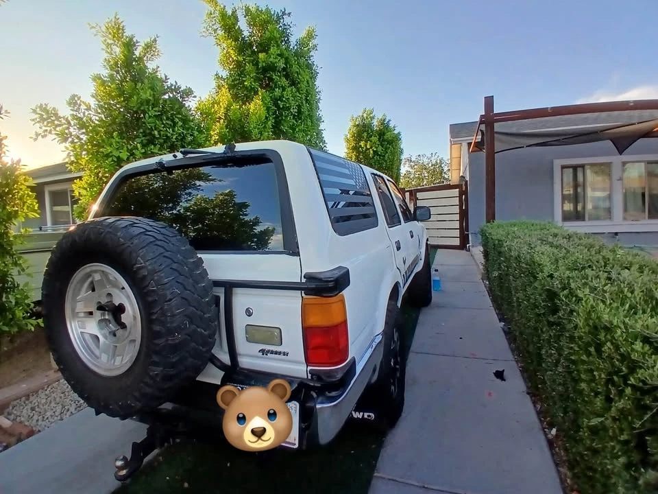1990 Toyota 4Runner 2nd Gen - Image 2 of 4