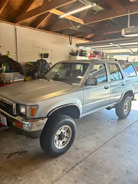 1990 Toyota 4Runner SR5 Sport Utility 4D