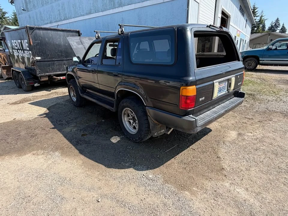 1990 Toyota 4Runner 2nd Gen - Image 9 of 10