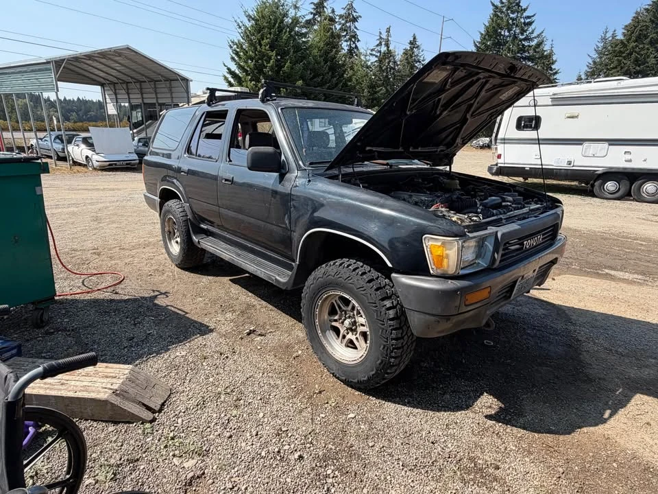 1990 Toyota 4Runner 2nd Gen - Image 7 of 10