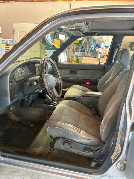1990 Toyota 4Runner 2nd Gen - Image 11 of 13