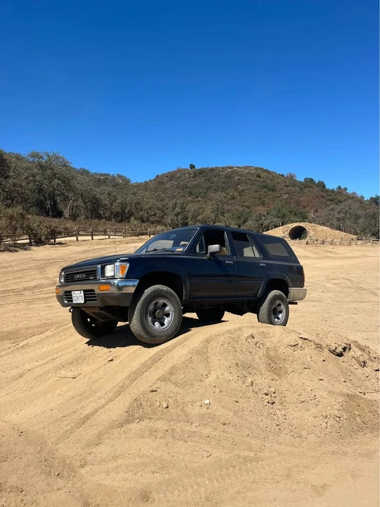 1990 Toyota 4Runner 2nd Gen - Image 13 of 14