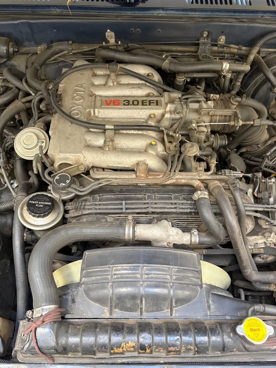 1990 Toyota 4Runner 2nd Gen - Image 12 of 14