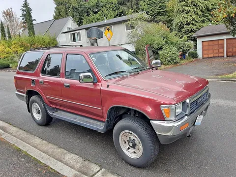 1990 Toyota 4Runner SR5 Sport Utility 4D