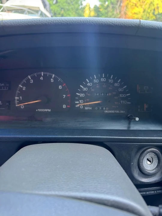 1990 Toyota 4Runner 2nd Gen - Image 11 of 13