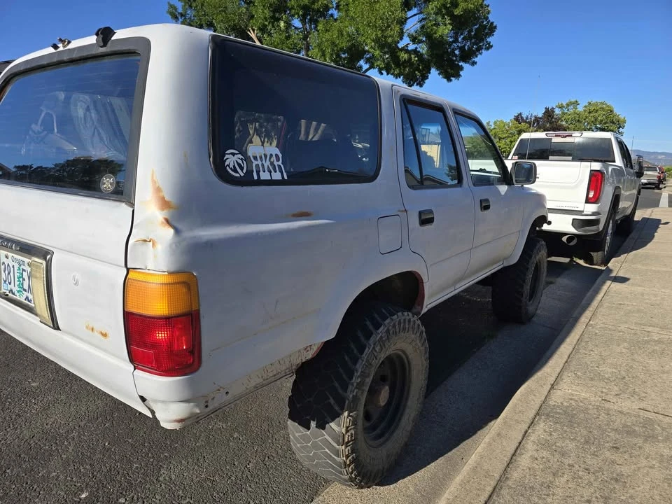 1990 Toyota 4Runner 2nd Gen - Image 18 of 18