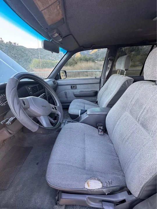 1990 Toyota 4Runner 2nd Gen - Image 14 of 17