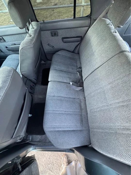 1990 Toyota 4Runner 2nd Gen - Image 9 of 17