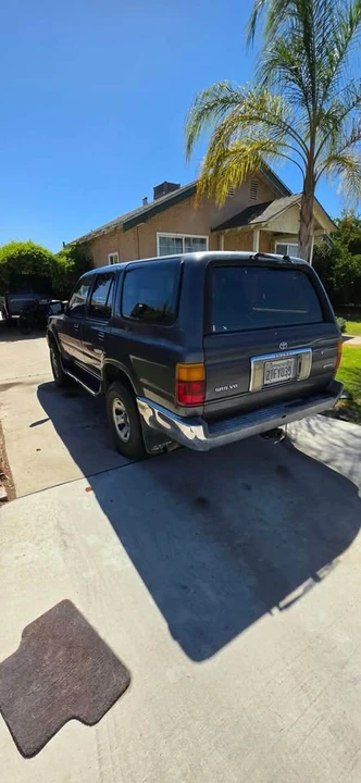 1990 Toyota 4Runner 2nd Gen - Image 2 of 10