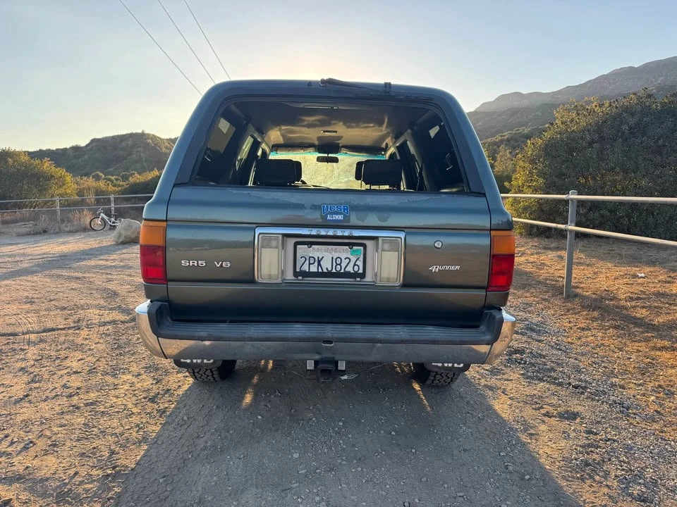 1990 Toyota 4Runner 2nd Gen - Image 12 of 17