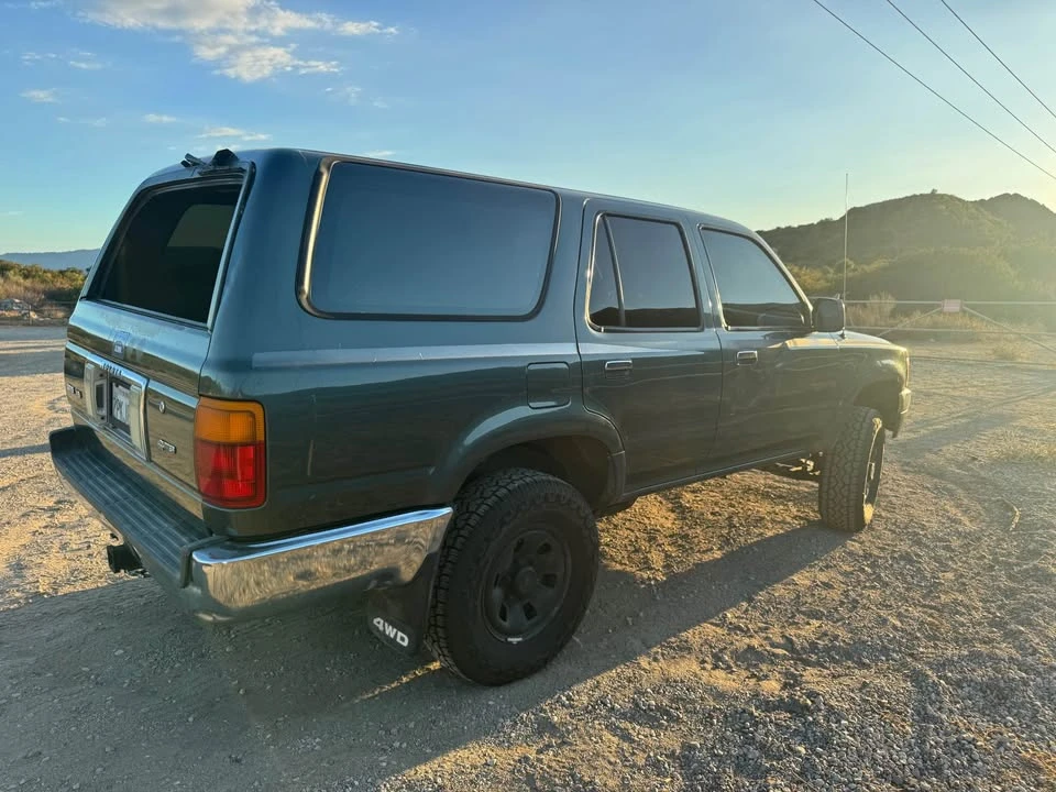 1990 Toyota 4Runner 2nd Gen - Image 13 of 17