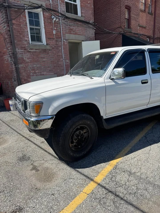 1990 Toyota 4Runner 2nd Gen - Image 12 of 16