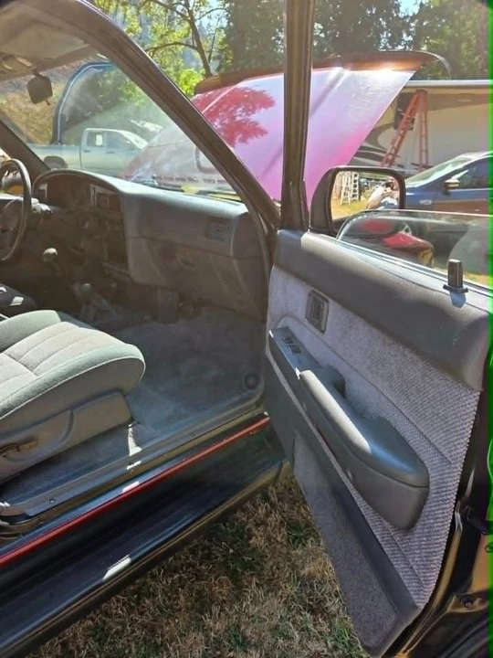 1990 Toyota 4Runner 2nd Gen - Image 8 of 16