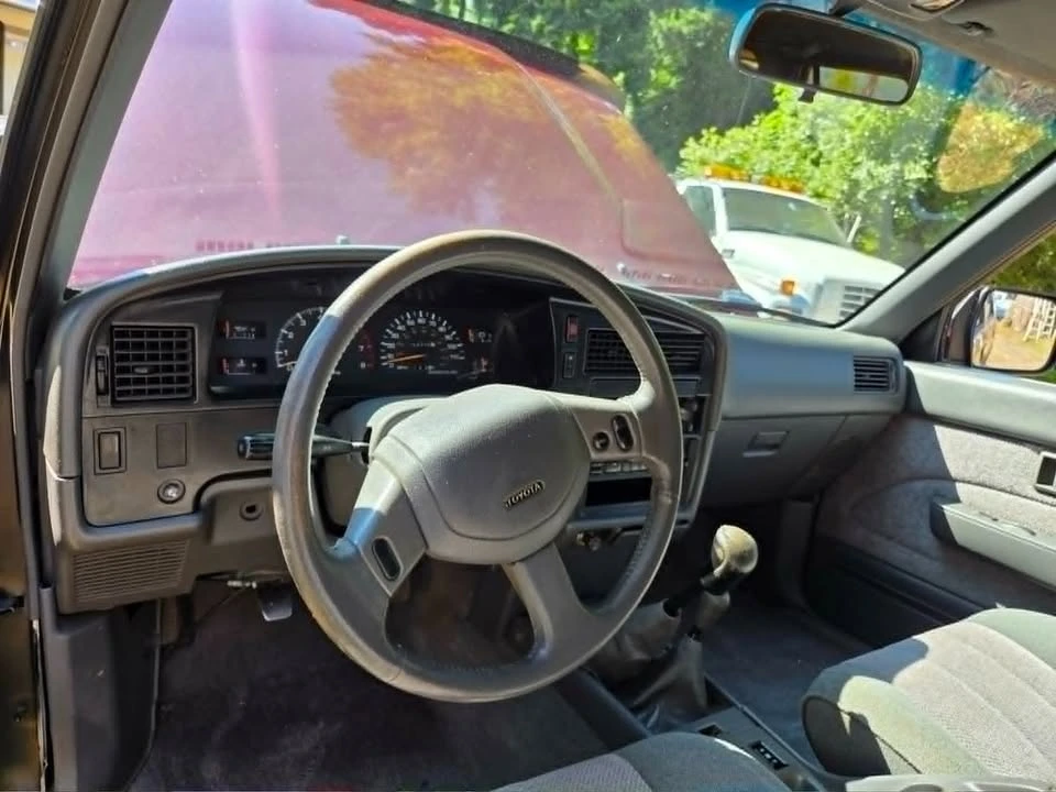 1990 Toyota 4Runner 2nd Gen - Image 13 of 16