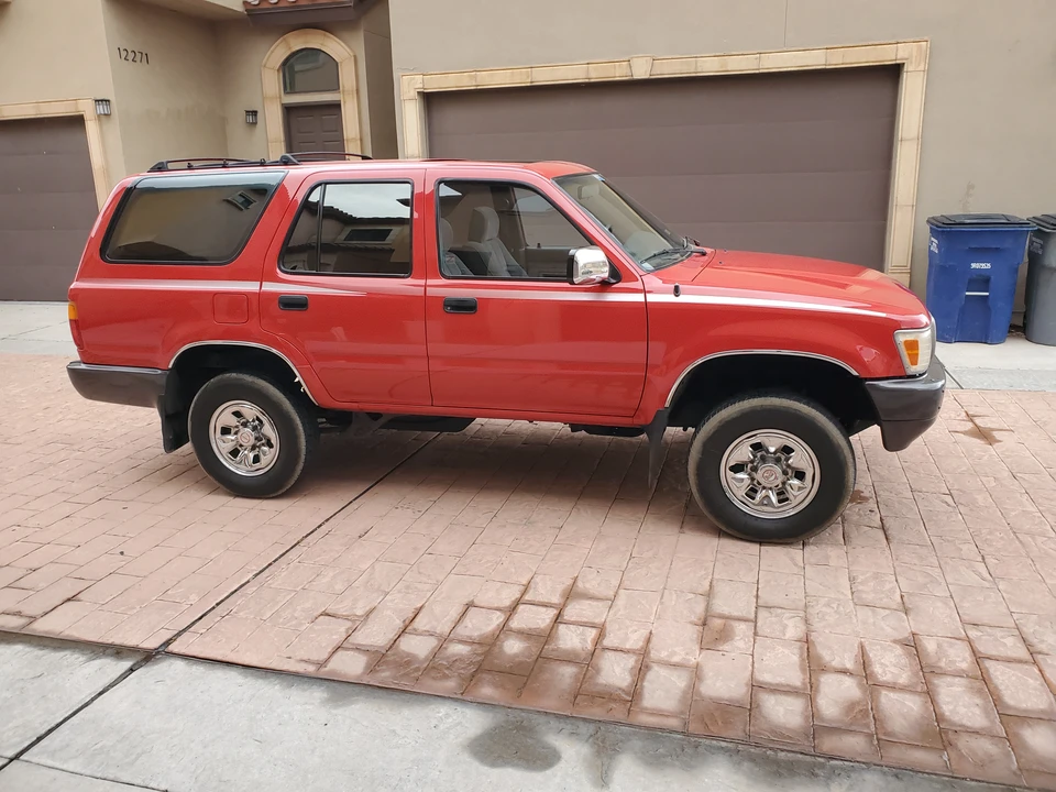 1990 Toyota 4Runner 2nd Gen - Image 25 of 31