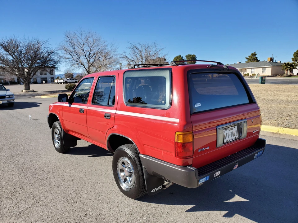 1990 Toyota 4Runner 2nd Gen - Image 15 of 31