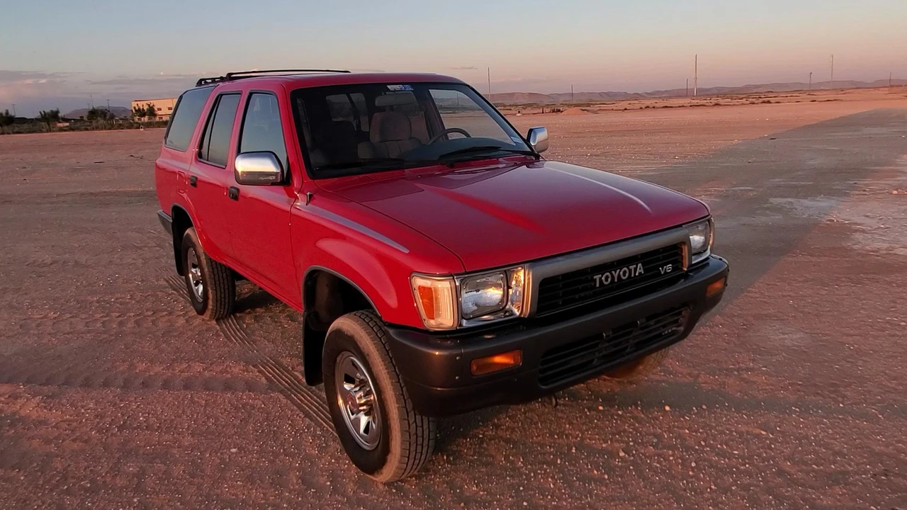 1990 Toyota 4Runner 2nd Gen - Image 8 of 31