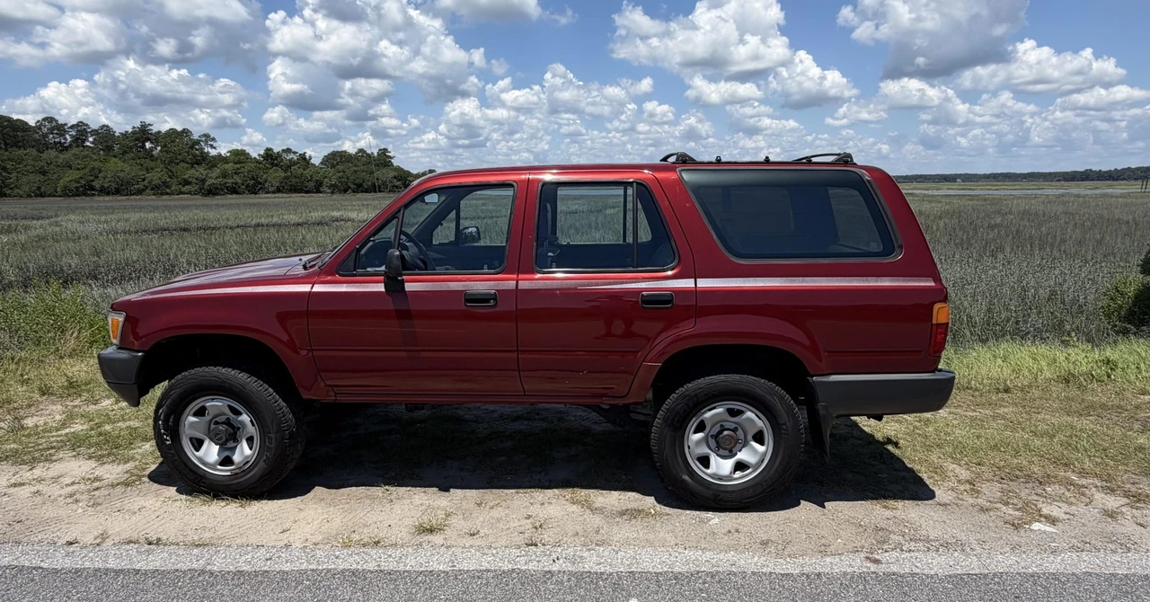 1990 Toyota 4Runner 2nd Gen - Image 7 of 31