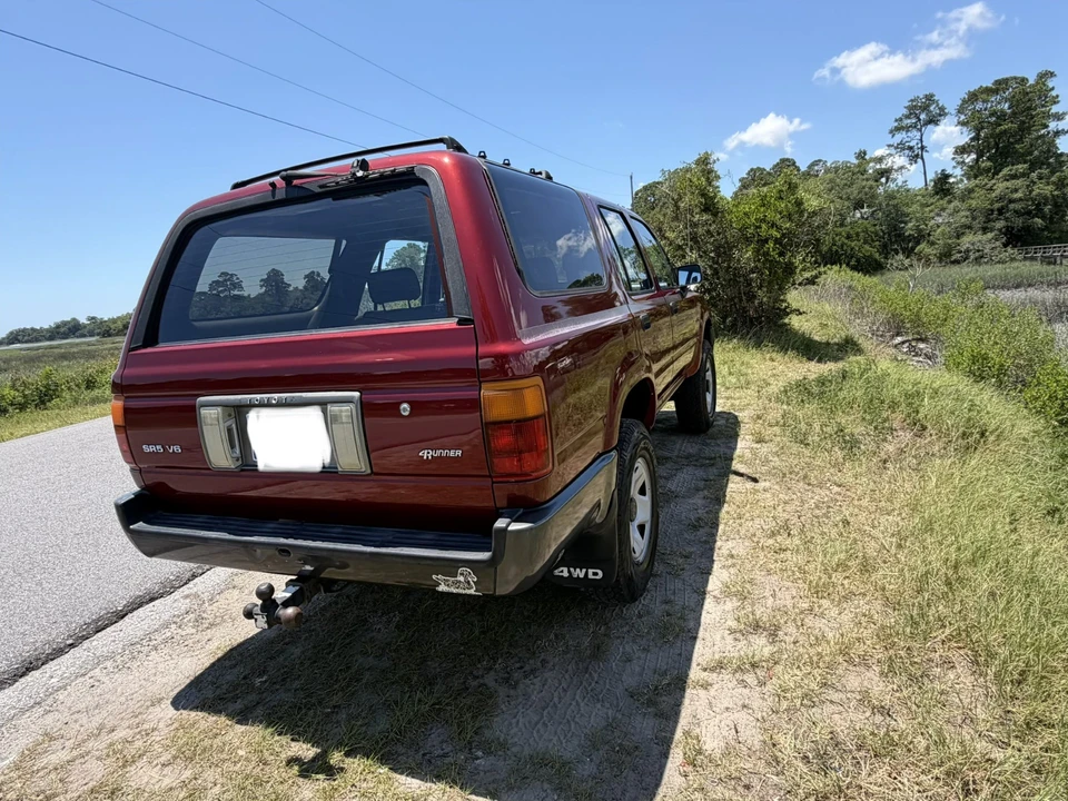 1990 Toyota 4Runner 2nd Gen - Image 18 of 31