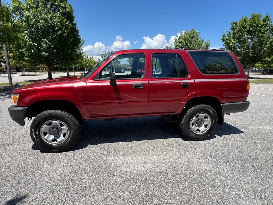 1990 Toyota 4Runner 2nd Gen - Image 6 of 31