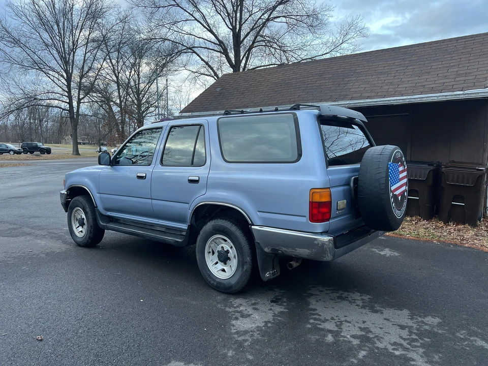 1990 Toyota 4Runner 2nd Gen - Image 13 of 31