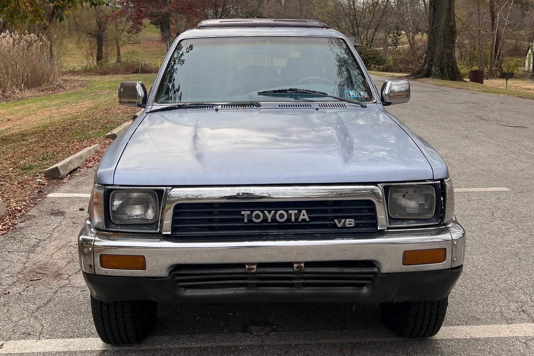 1990 Toyota 4Runner 2nd Gen - Image 2 of 31