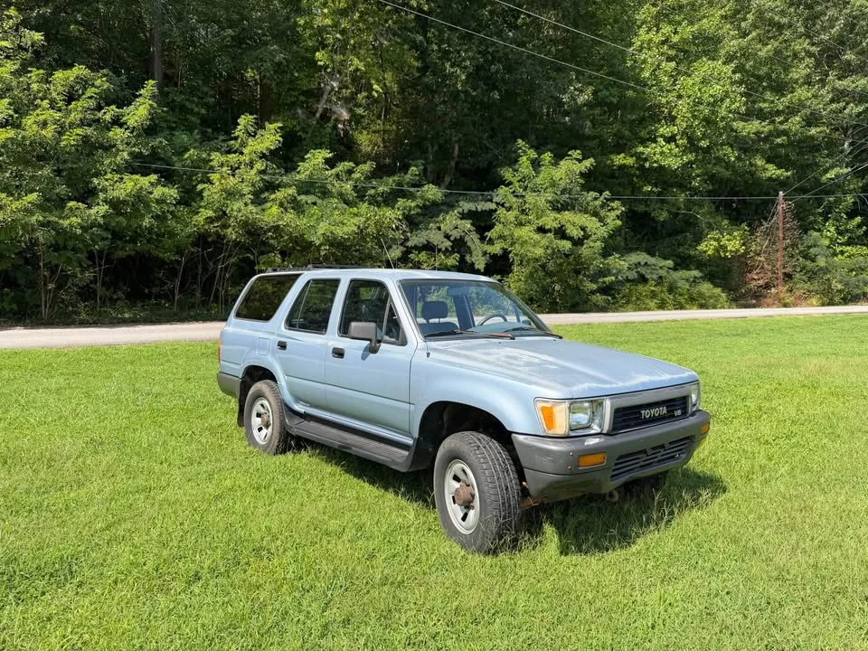 1990 Toyota 4Runner 2nd Gen - Image 2 of 13
